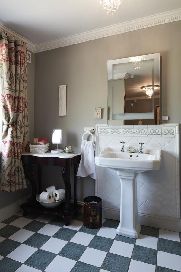 Bed and Breakfast Brookvale à Wellingtonbridge Extérieur photo